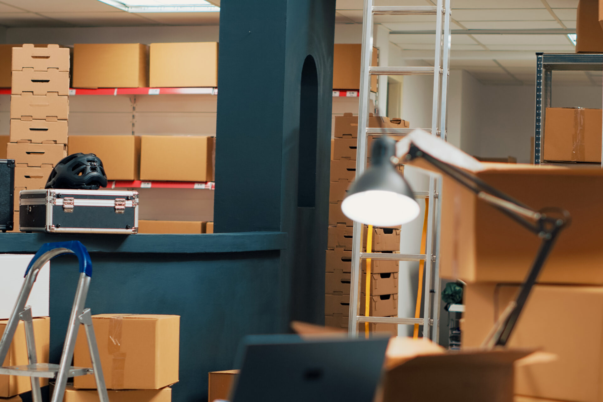 Keller oder Self Storage – welche Lösung passt zu Ihnen und Ihren Bedürfnissen?